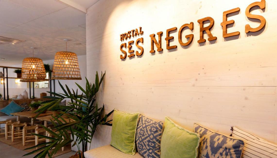 Hostal Ses Negres Begur Exteriör bild